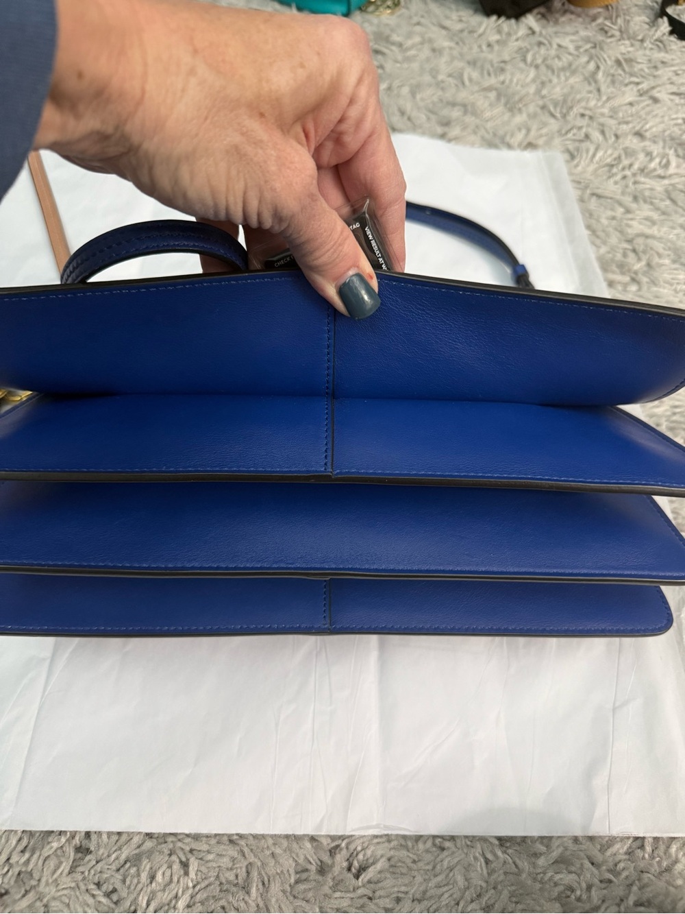Chloe Blue Medium Leather & Suede Crossbody Bag - Picture 6 of 6